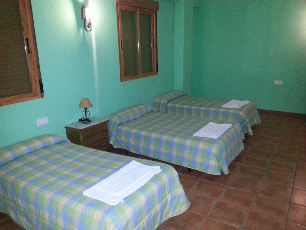 Hostal Las Tres Jotas Alcaracejos Room photo