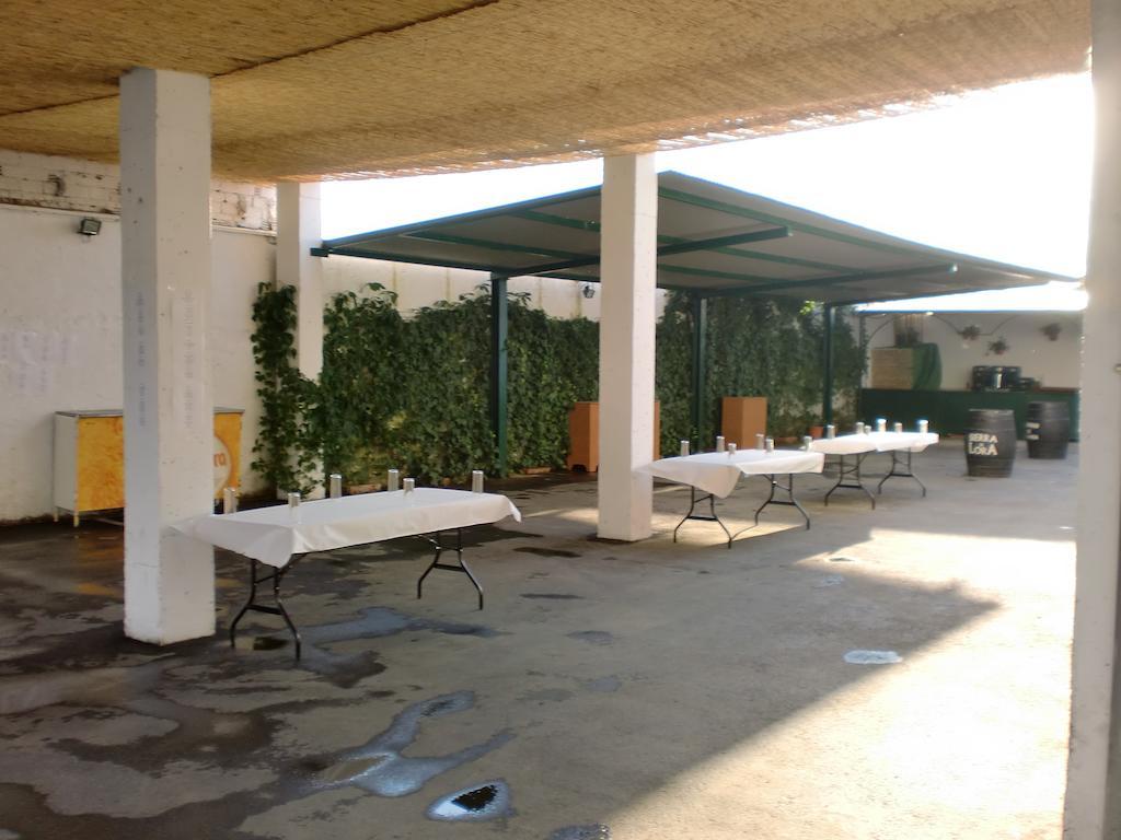 Hostal Las Tres Jotas Alcaracejos Exterior photo