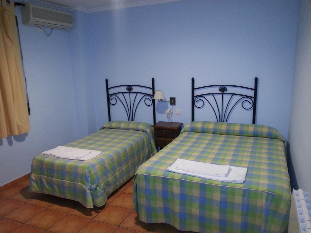 Hostal Las Tres Jotas Alcaracejos Room photo